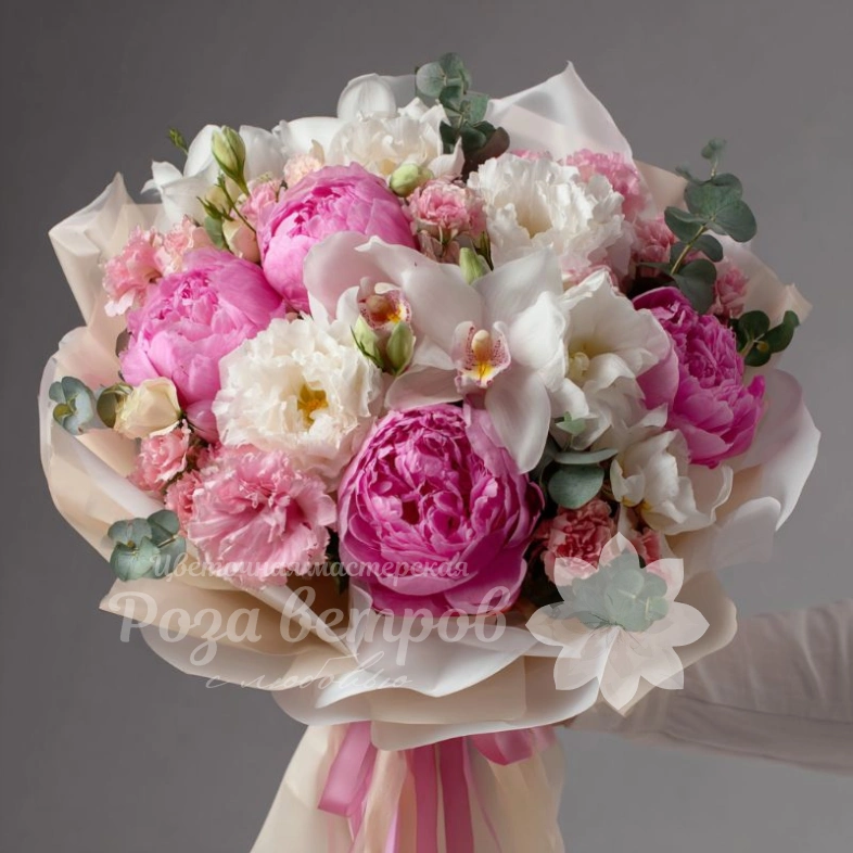 Букет с пионами &laquo;Перламутровая вуаль&raquo;