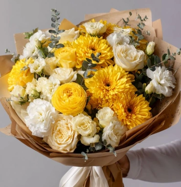 Букет с хризантемами «Солнечный день»