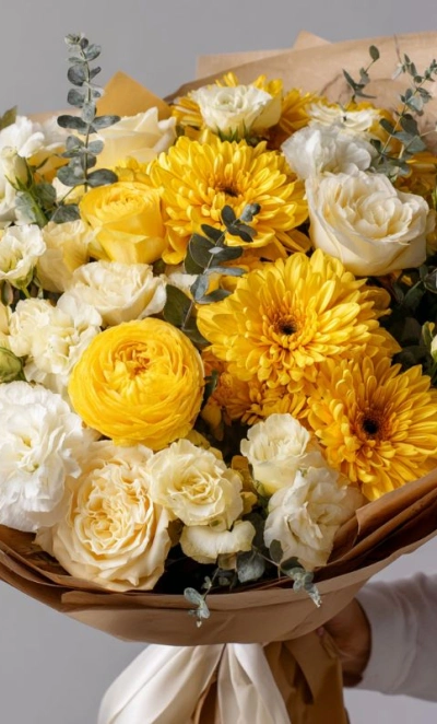 Букет с хризантемами «Солнечный день»