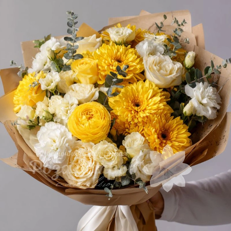 Букет с хризантемами &laquo;Солнечный день&raquo;
