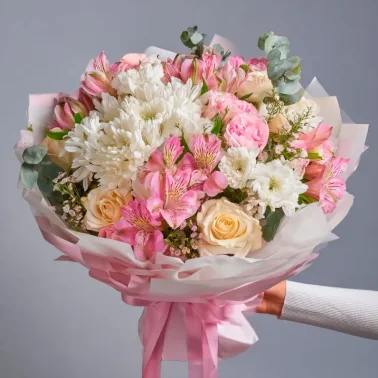 Букет с хризантемами «Светлый выбор»