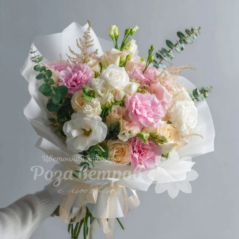 Букет с эустомами &laquo;Мягкое прикосновение&raquo;
