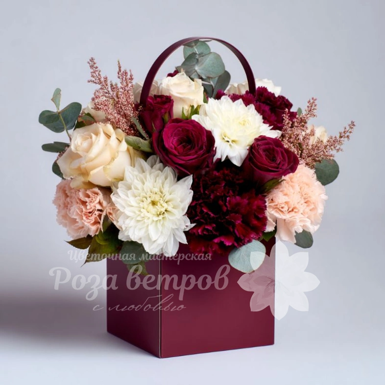 Цветы в сумочке &laquo;Ароматный стиль&raquo;