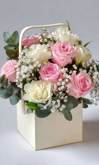 Композиция в сумочке «Сладкий сюрприз»