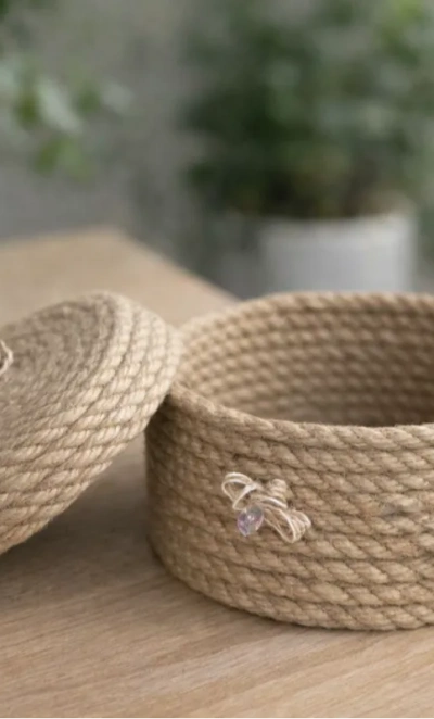 Шкатулка из джута