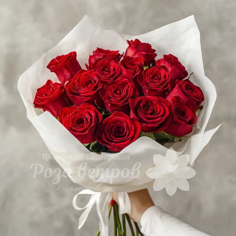 15 красных российских роз 60 см